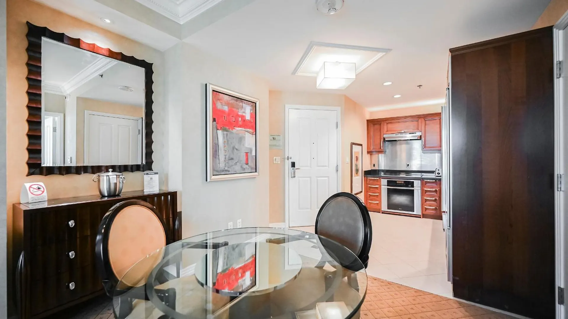 StripViewSuites at Signature Las Vegas 3*,