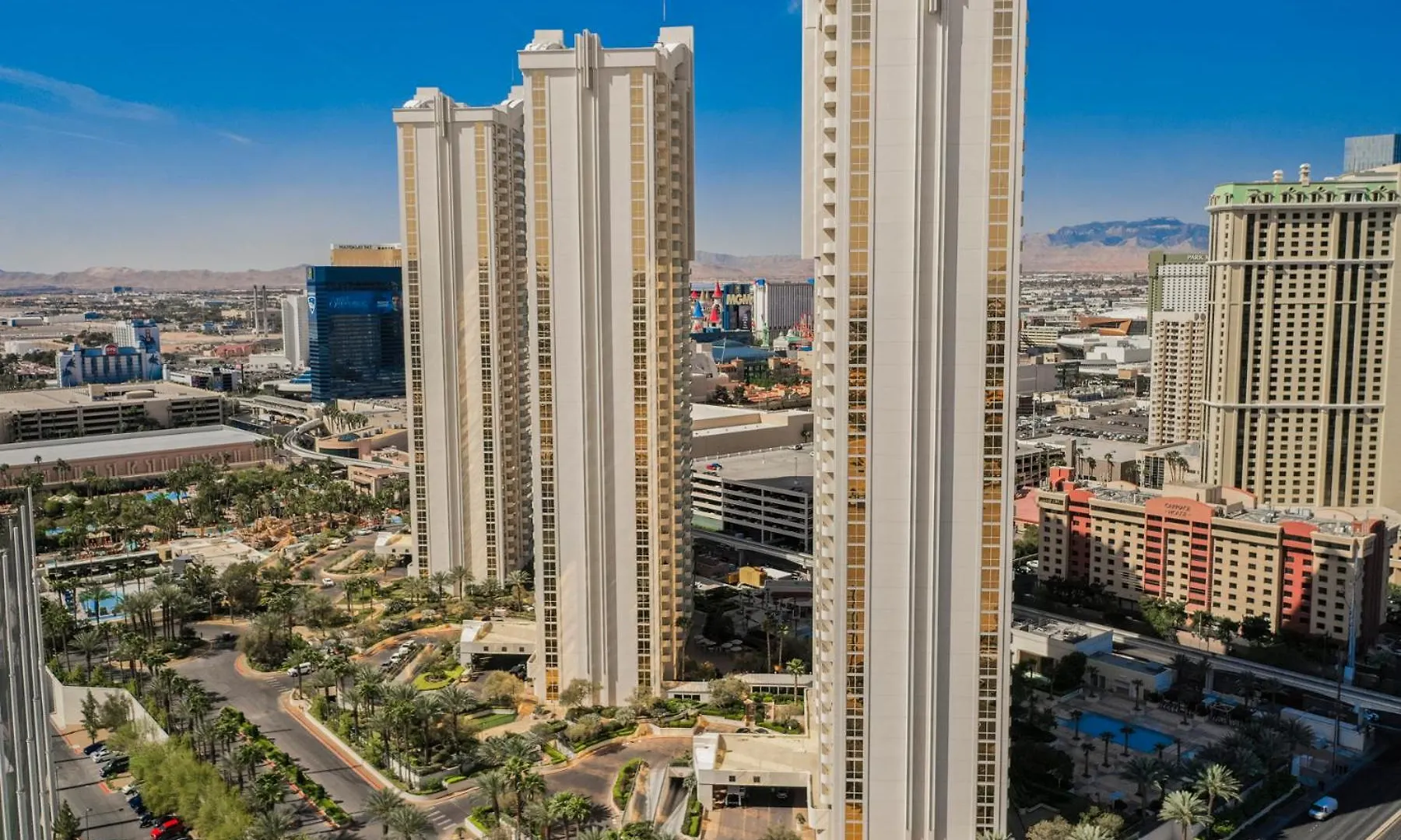 StripViewSuites at Signature Las Vegas