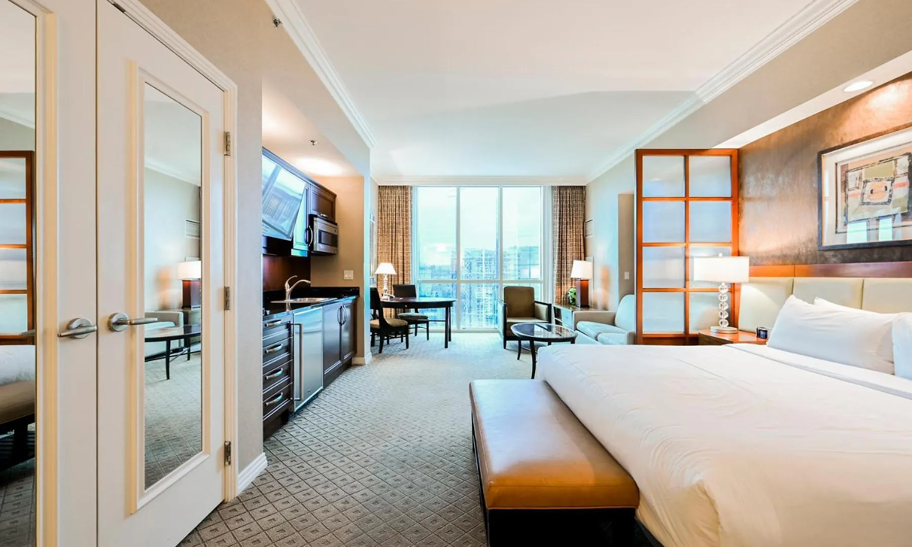 StripViewSuites at Signature Las Vegas