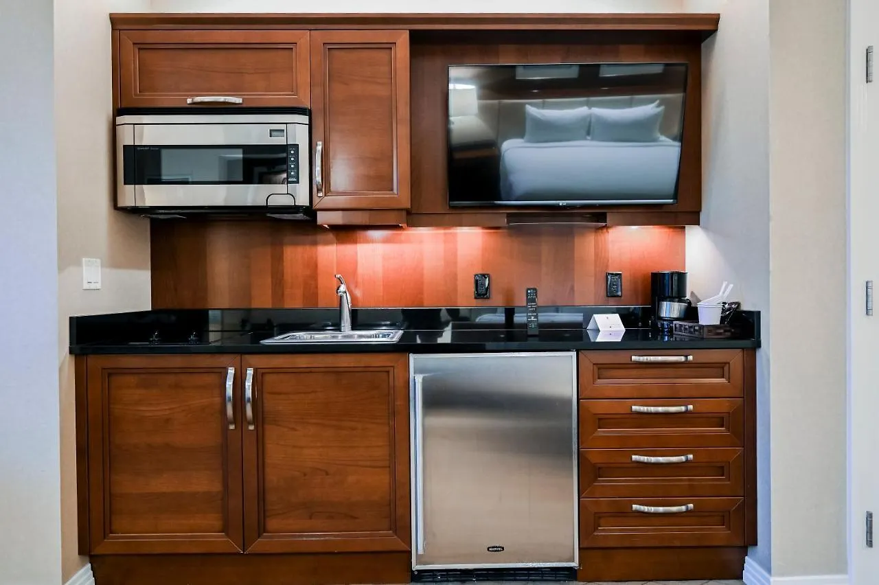 Stripviewsuites At Signature Las Vegas